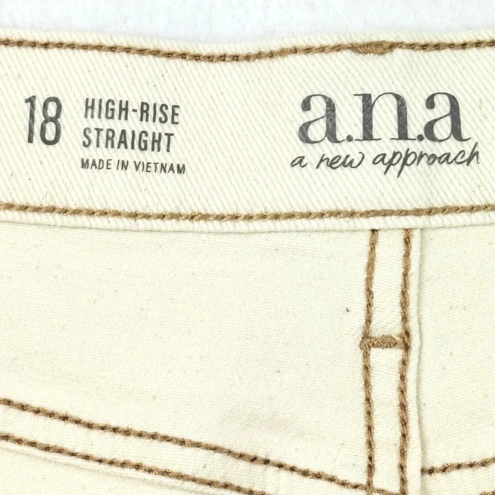 a.n.a Womens Stretch High Rise Slim Straight Leg Natural Denim Jeans Plus 18 NWT